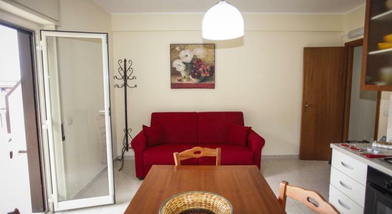 Miosotis Apartments Letojanni Exteriér fotografie
